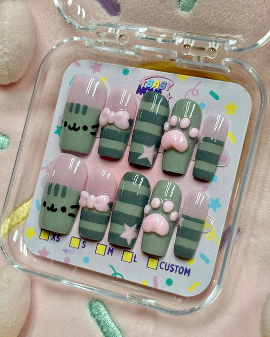 Pusheen Stripes